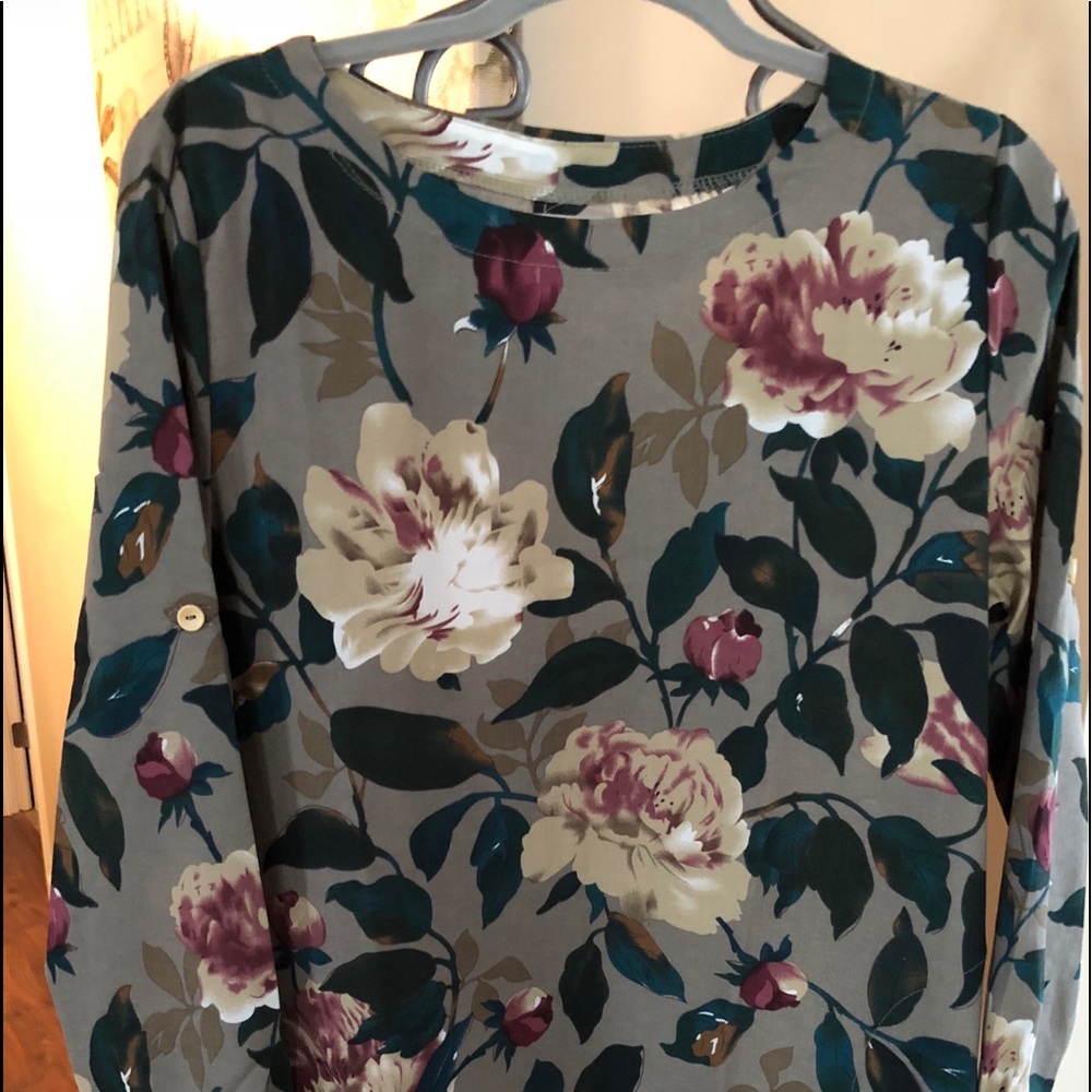 NWT Lovely linen tunic